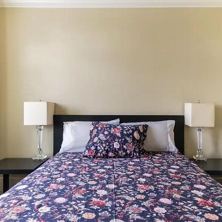 バンクーバーMike'S Luxury Houseアパートメント エクステリア 写真