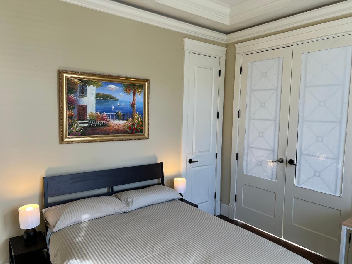 バンクーバーMike'S Luxury Houseアパートメント エクステリア 写真